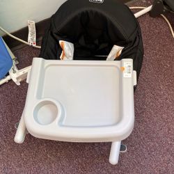 Chicco Black Quickseat Hook On Chair