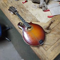 Eastman Mandolin MD514 Guitar