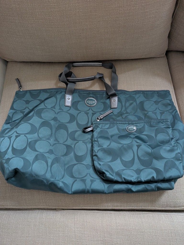Coach Getaway Signature Nylon Packable Weekender - Teal