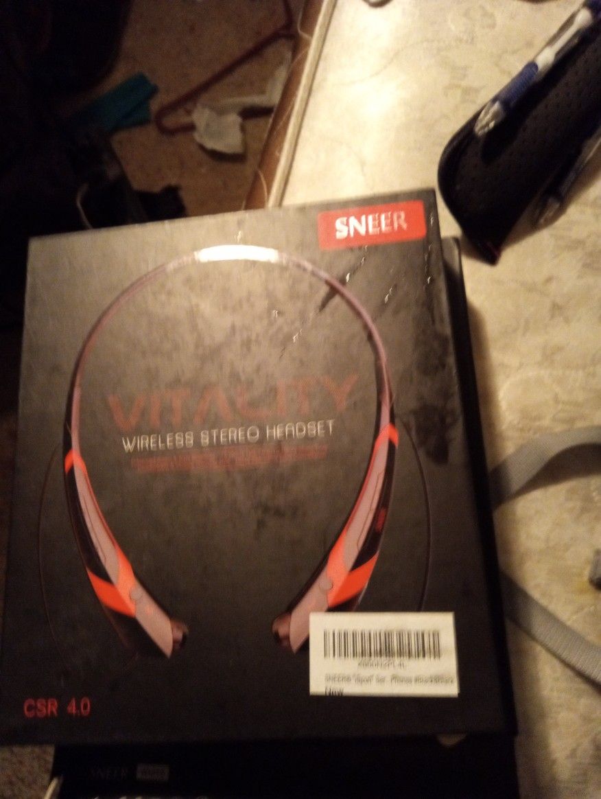 Sneer Bluetooth Collar Headsets