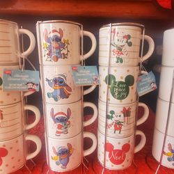 Juego De 4 Tazas Stitch Christmas Disney