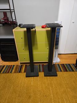 Speaker Stands Black