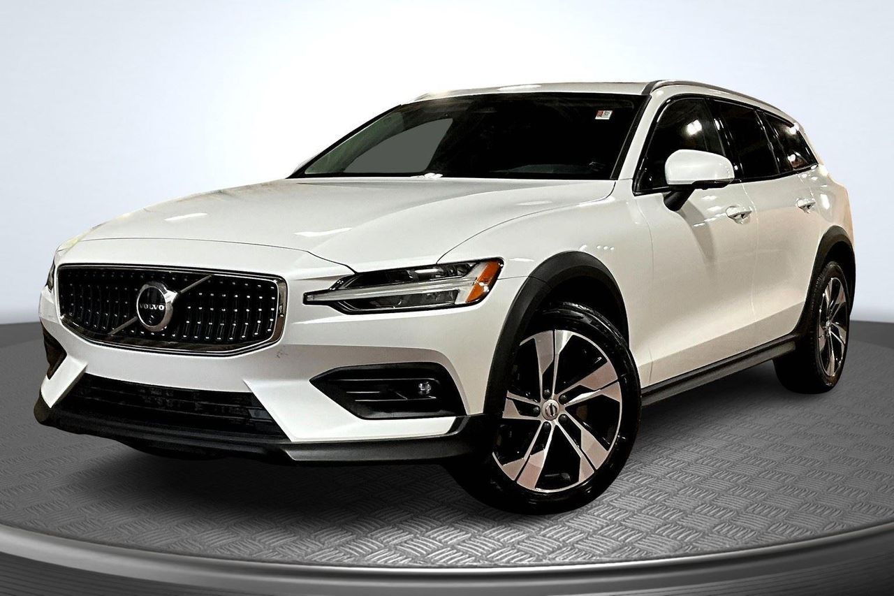 2024 Volvo V60 Cross Country