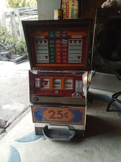SLOT MACHINE BALLY