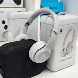 Beats Solo 4 Headset Brand New 🔥 