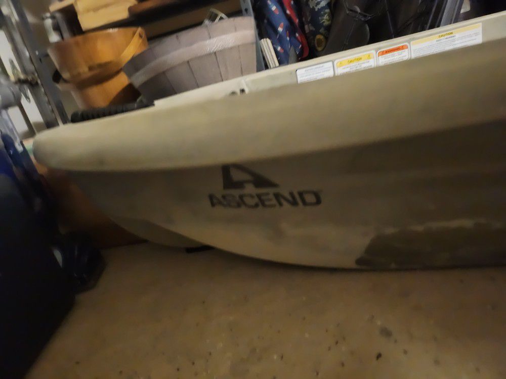 Ascend 128X Kayak Desert/Storm