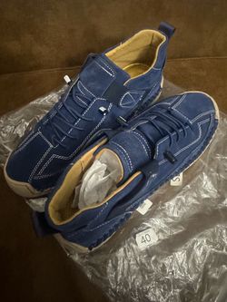 Men’s Vacation Shoes size 8.5