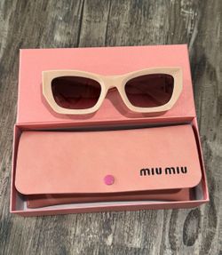 MIU MIU SUNGLASSES