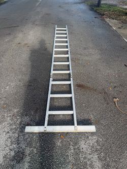 Aluminum Extension Ladder 12ft