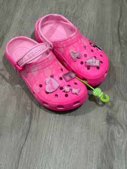 Barbie crocs - woman’s size 7 - new