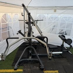 Body Solid Gym