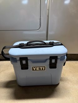 YETI roadie 24 hard cooler