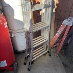 16ft Foldable Ladder 