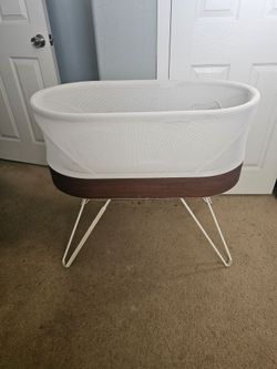 SNOO Smart Sleeper Bassinet