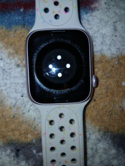 Apple watch 9 series used