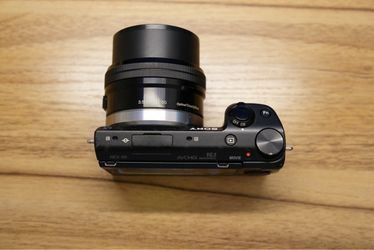 Sony Nex 5R with 16-50mm Lens