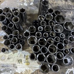 100 Mostly Craftsman Sockets!