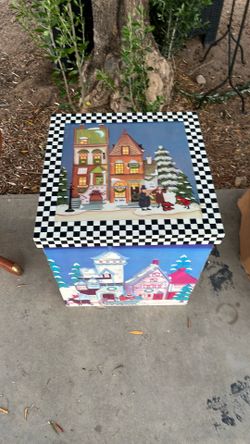 Wood Christmas boxes .