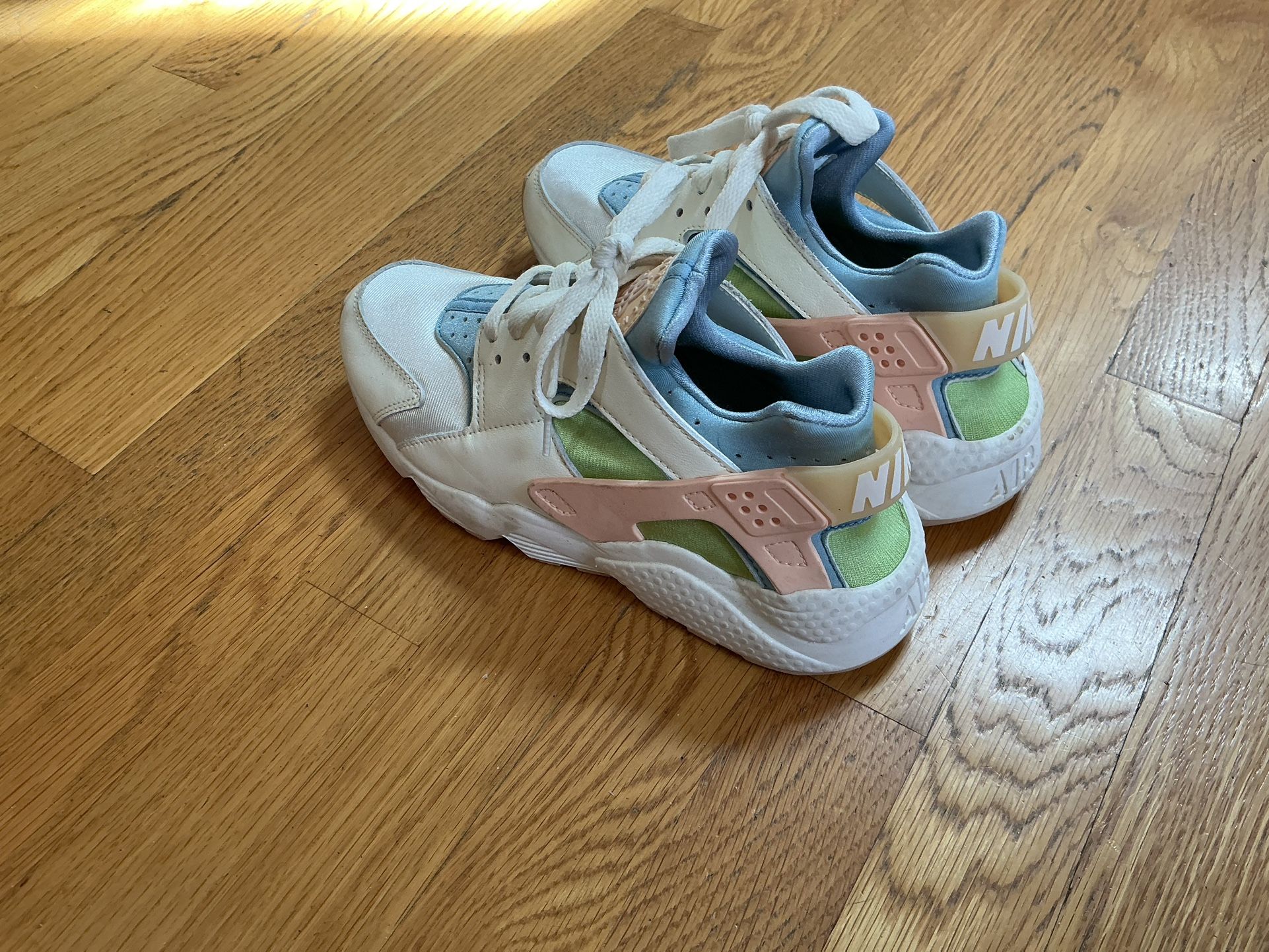 Nike Air Sneakers For girls