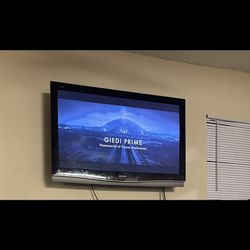 52” Aquos Sharp Tv with Google Chromecast