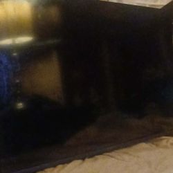 Insignia 40 Inch SMART TV 