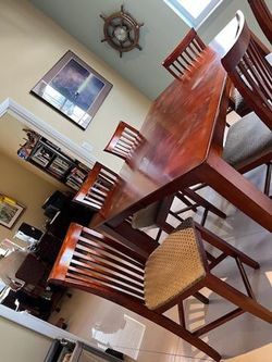 Height Top Table And 6 Chairs