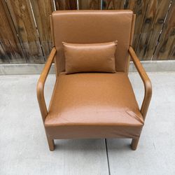 Accent chair