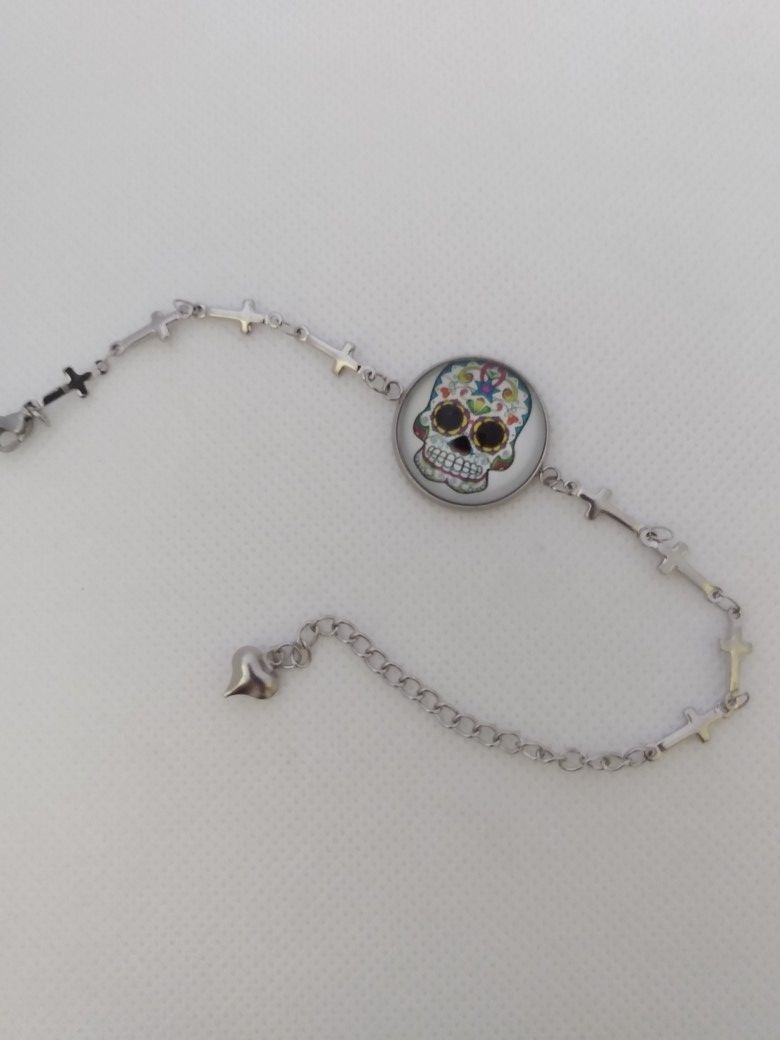 Skull Cross Bracelet