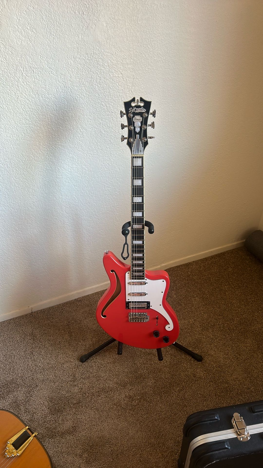 Bedford SH Guitar