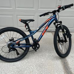 GT Mountain Bike 