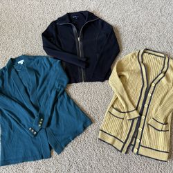 Women’s Cardigan Sweater Or Columbia Pull Over Fleece Sweater