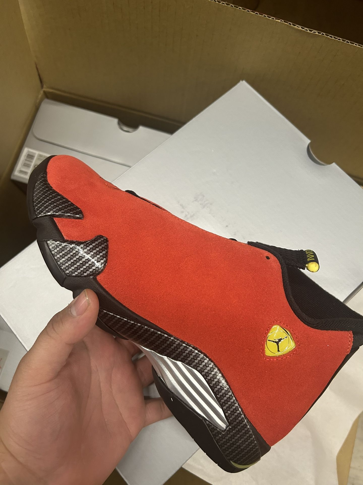 Jordan Retro ‘Ferrari Red’ 14