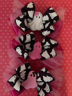 Homemade Ghost Bows! Halloween