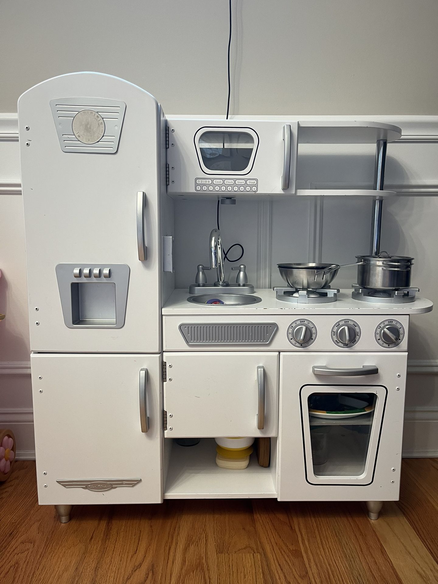 Kid kraft kitchen