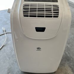 14,000 BTU Ac/Heat Unit With Connections 