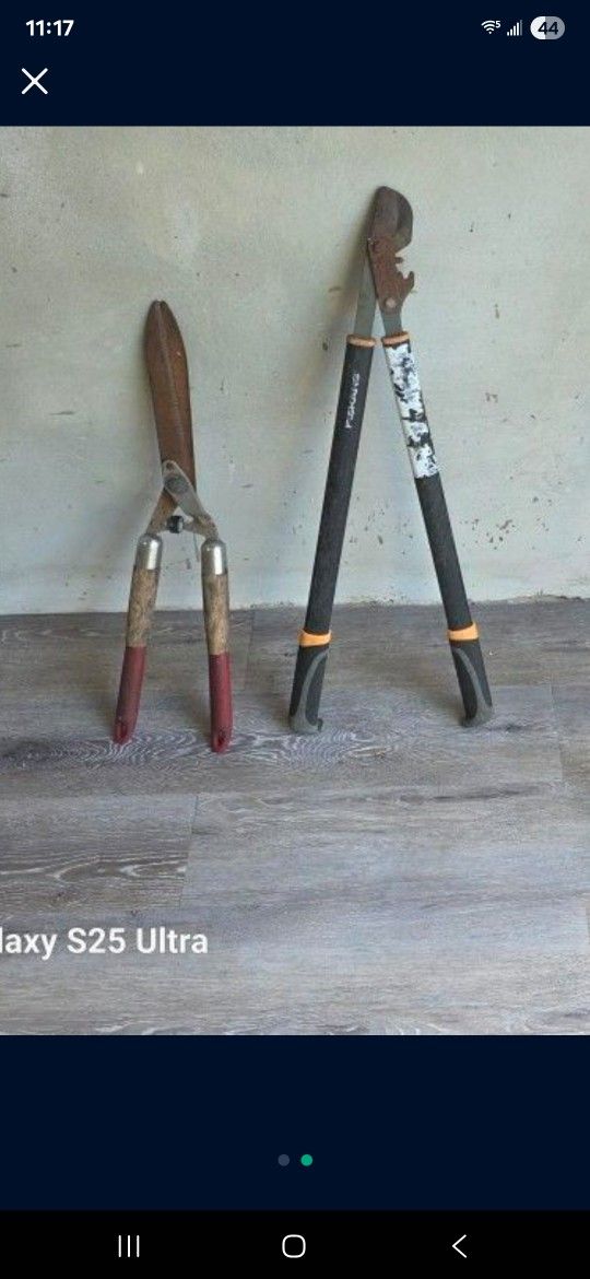 Hedge Clippers and Heavy duty Branch Clippers .