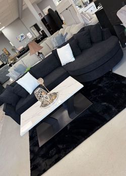 ✨️ Sectionals, 2pc Sofas ✨️ Furniture Queen Bedrooms, Dining Avail