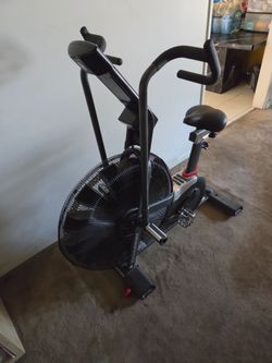 Airdyne AD7 Schwinn Assault Bike