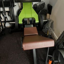 Leg Press Machine