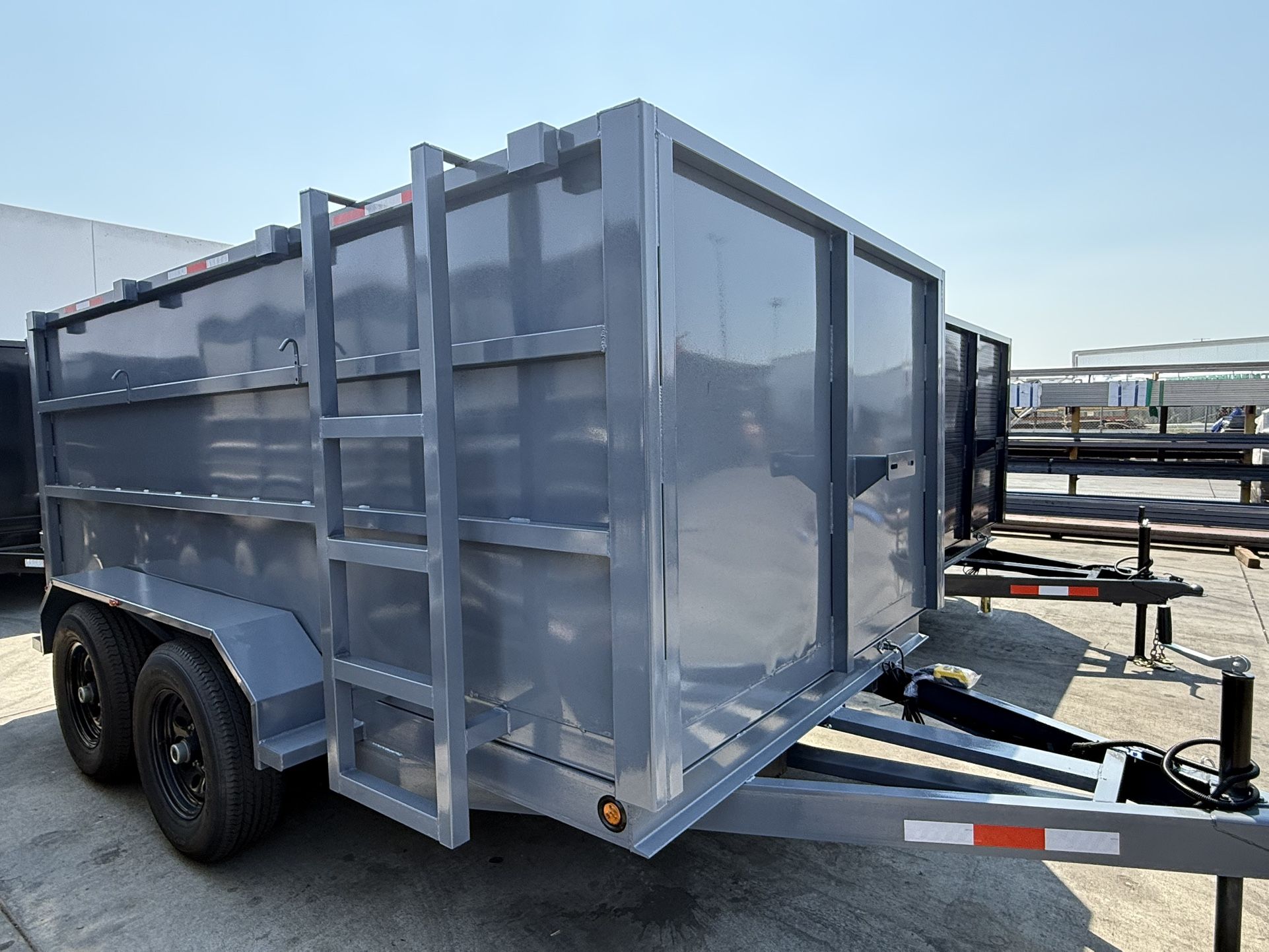 NEW Hydraulic Dump Trailer With Extra Accessory  🔥