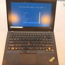 Lenovo ThinkPad X1 Carbon Gen 5 – i7 / 16GB RAM / 256GB SSD – Fast Business Laptop