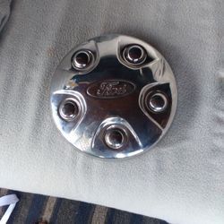 Ford Hubcap