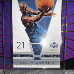 2003 UD Kevin Garnett Patch-worn