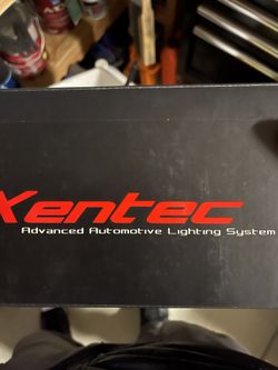 New In Box 9007 HID Lights