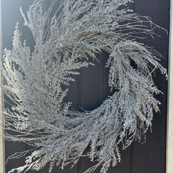 Silver Wreath
