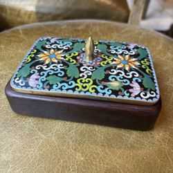 Chinese antique inkpad box, 19th century, carved from a single piece of wood.