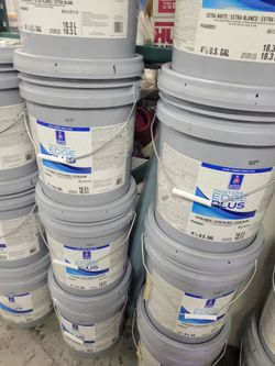 White eggshell paints