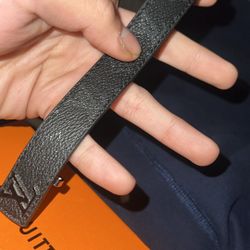 LV braclet (PICKUP ONLY) 