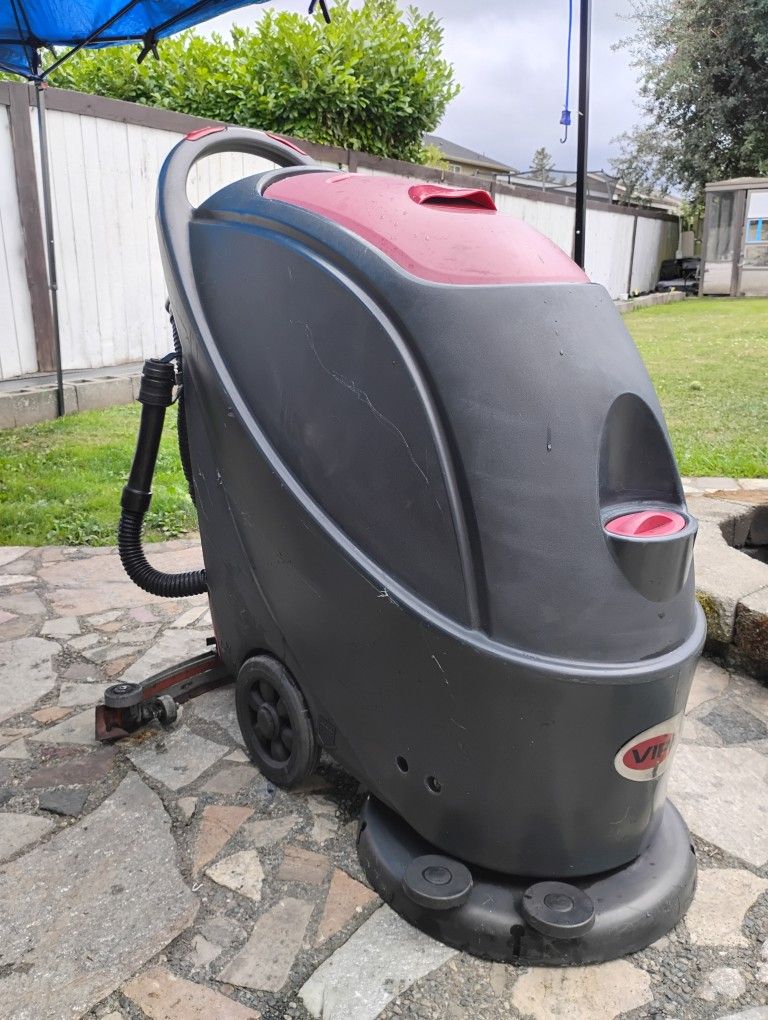 Viper AS430C Electric Automatic Floor Scrubber 17" Brush Head 13 Gallons
