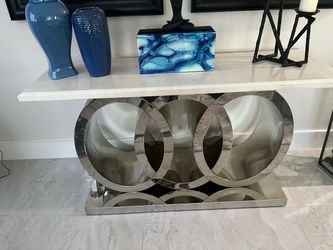 El Dorado Furniture Modern Chrome Console Table – Triple Ring Base